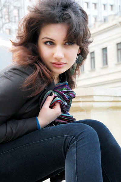 В нацотборе "Евровидения 2012" выступает участница конкурса "Мисс Азербайджан" - ФОТО