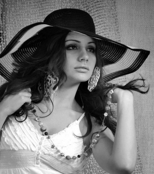 В нацотборе "Евровидения 2012" выступает участница конкурса "Мисс Азербайджан" - ФОТО