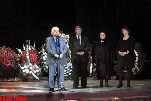 Приму азербайджанской оперы аплодисментами проводили в последний путь - ФОТО