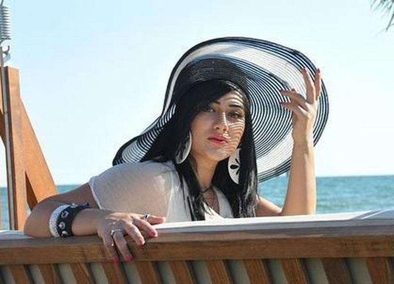 Актриса Нигяр Бахадыргызы: "Они называют меня сладкой" - ФОТО - ОПРОС