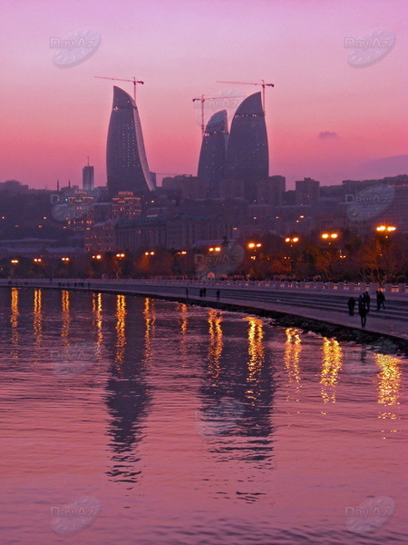 "Фотоклуб Day.Az": Разноцветное признание в любви к Баку - ФОТОСЕССИЯ