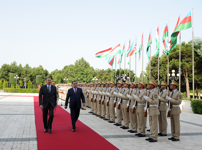 Президент Ильхам Алиев: "У Таджикистана и Азербайджана схожие позиции по многим вопросам региональной и глобальной политики" - ОБНОВЛЕНО - ФОТО