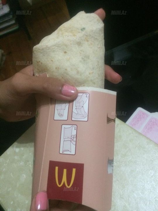 В бакинском McDonald’s предлагают перекусить плесенью? - ФОТО