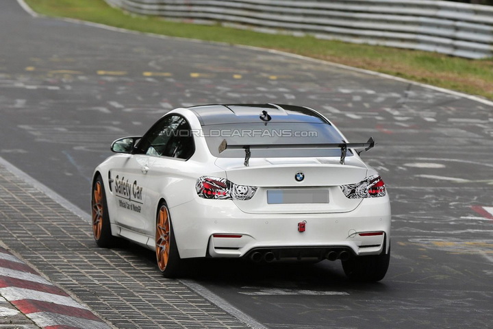BMW тестирует трековую M4 - ФОТОСЕССИЯ