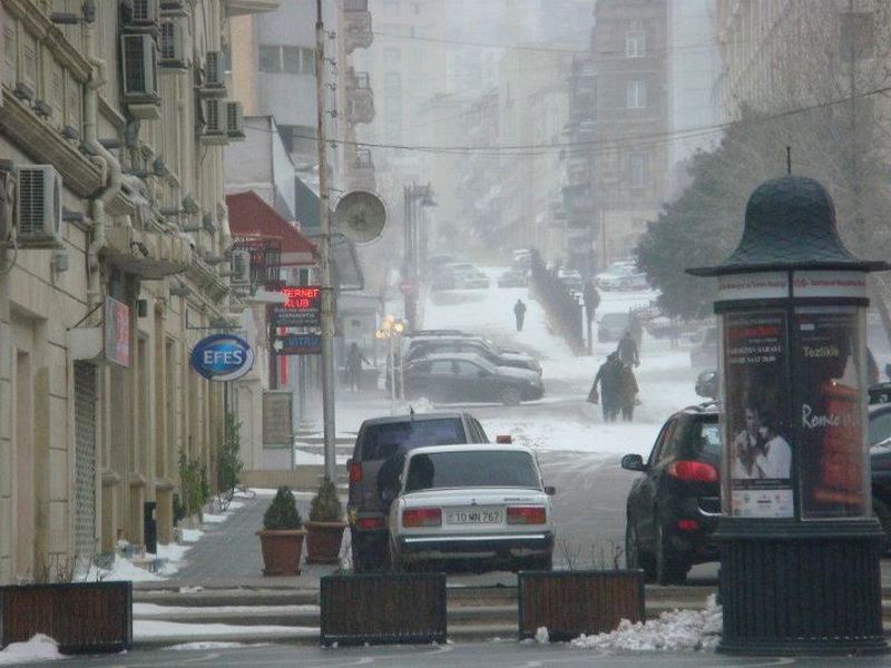 В Баку побит рекорд низкой температуры за 110 лет – ОБНОВЛЕНО - ФОТО