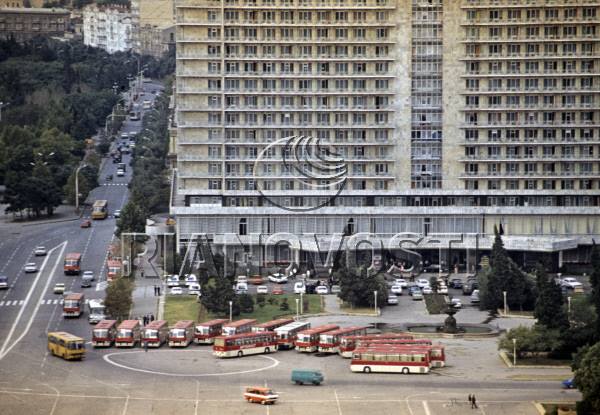 Sevimli, doğma köhnə Bakı – FOTO