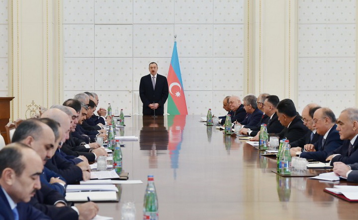 Президент Ильхам Алиев: "В последние 11 лет Азербайджан является наиболее динамично развивающейся страной мира по темпам экономического роста" - ОБНОВЛЕНО - ФОТО
