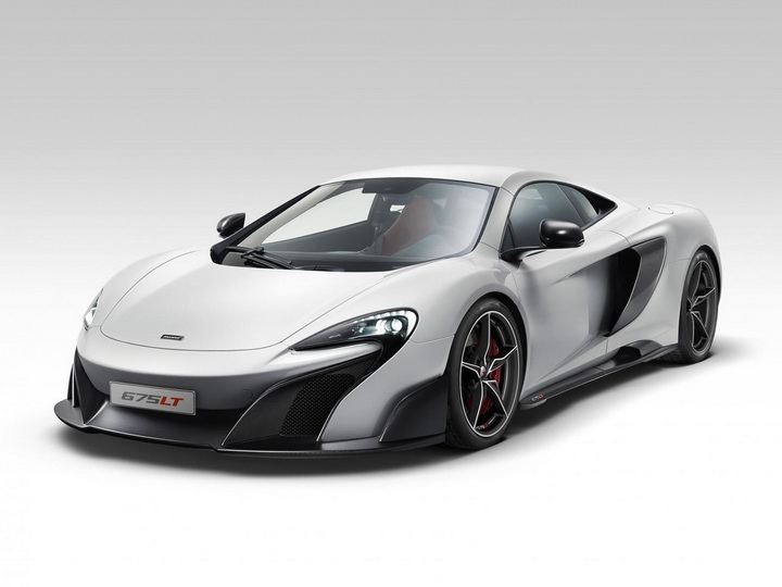 McLaren распродал весь тираж своего "заряженного" суперкара - ФОТО