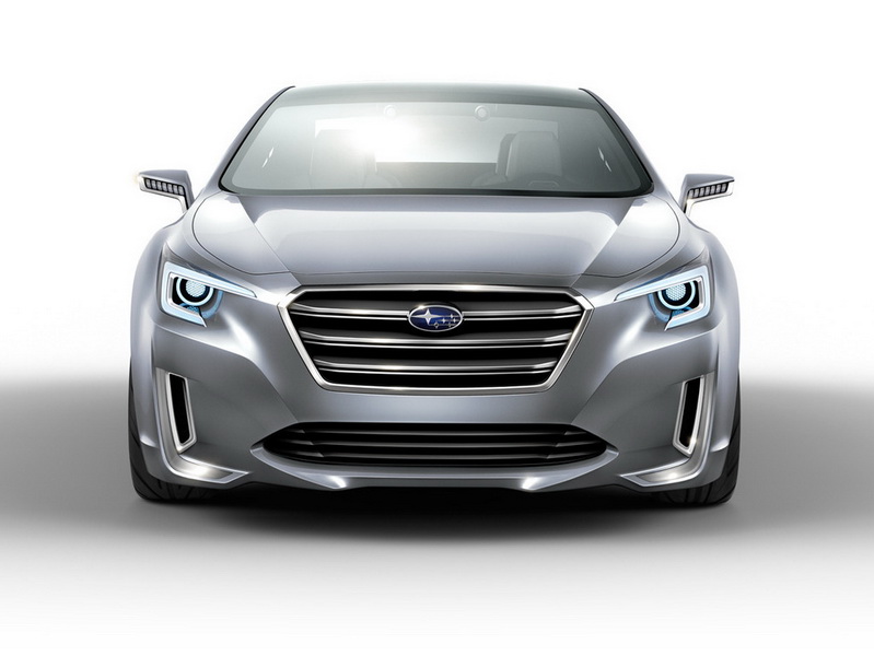 Subaru показал прототип будущего Legacy - ФОТО