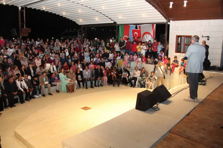 Грандиозный вечер азербайджанского искусства в Байбурте - ФОТО