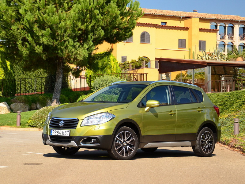 Новый Suzuki SX4 претерпел качественные изменения - ФОТО