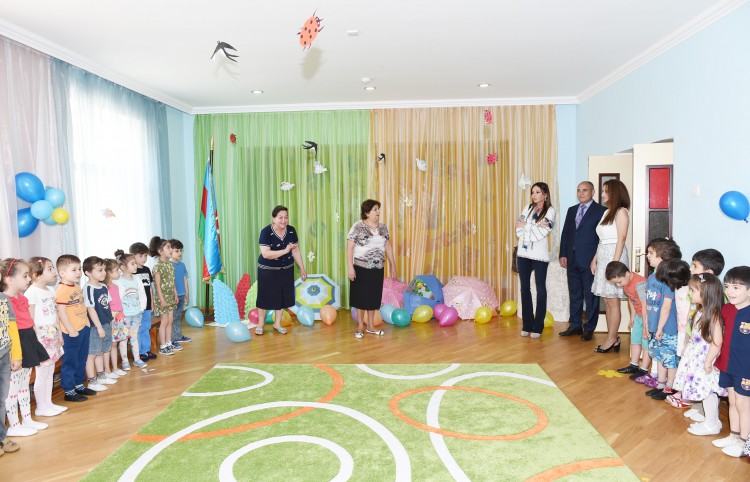 Первая леди Азербайджана Мехрибан Алиева посетила детские учреждения по случаю Международного дня защиты детей - ОБНОВЛЕНО - ФОТО