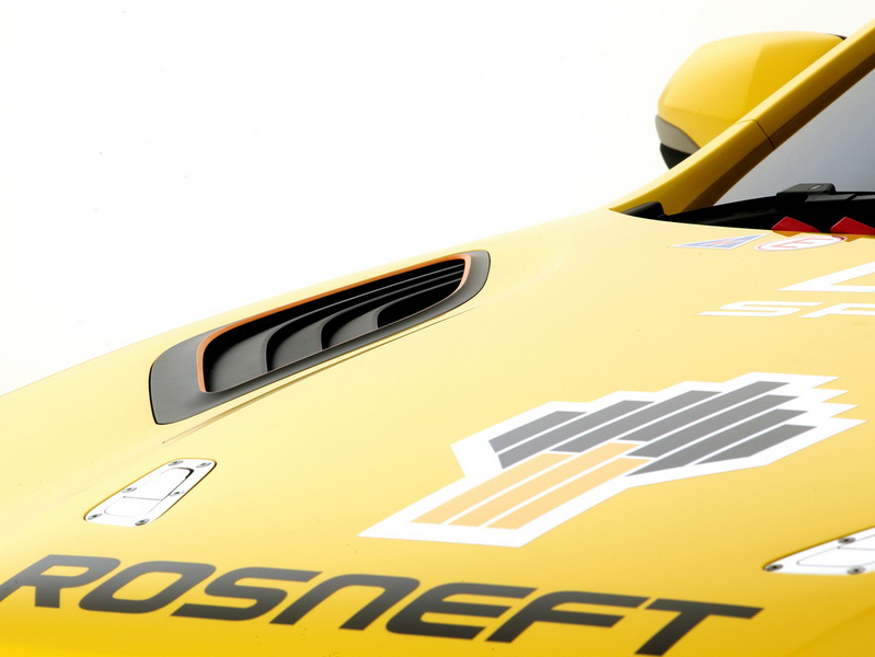 Гоночная Lada Vesta WTCC выйдет на трек в 2015 году - ФОТО