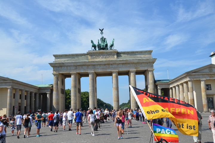В гостях у Европы: в солнечном Берлине, или Осторожнее с соцсетями - ФОТО