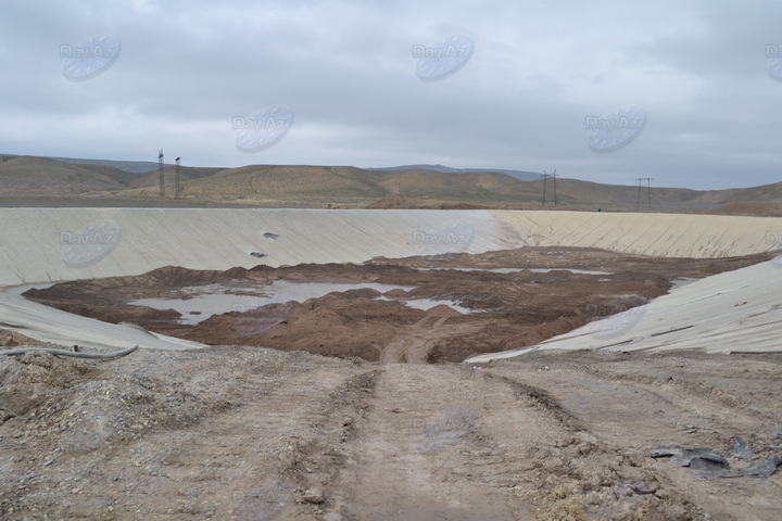 Перевернутые пирамиды. Как в Азербайджане избавляются от опасных отходов - РЕПОРТАЖ - ФОТО