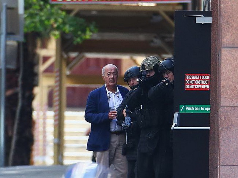 Сиднейский ужас: погибли двое, включая захватчика - ОБНОВЛЕНО - ФОТО - ВИДЕО