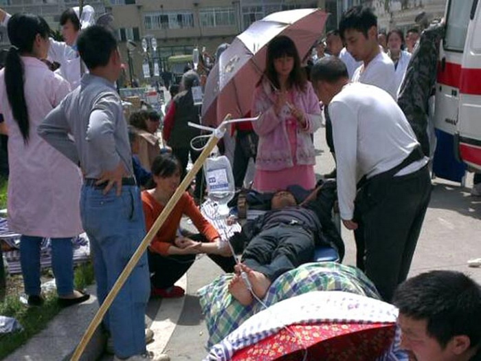 Мощное землетрясение в Китае: число жертв возросло, более 11 тысяч раненых - ОБНОВЛЕНО - ФОТО