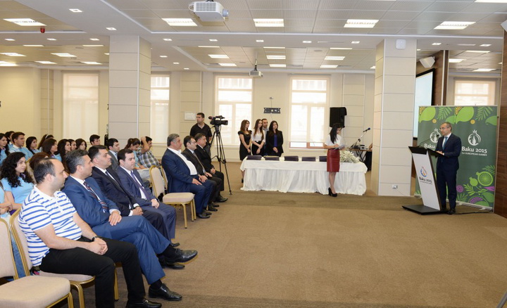 Волонтерам первых Евроигр вручены благодарственные грамоты от имени Президента Ильхама Алиева и Первой леди Мехрибан Алиевой - ФОТО