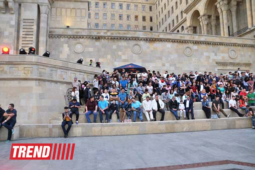 Грандиозное шоу фристайл мотокросса Red Bull X-Fighters Jams в Баку - ОБНОВЛЕНО - ФОТО