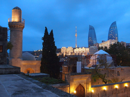 Huffington Post Canada: 7 причин обязательно посетить Баку - ФОТО
