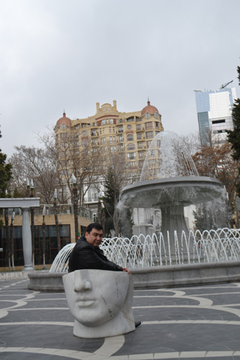 Казахский писатель: "Азербайджан возрождается, держа лавры экономического лидера Кавказа" - ФОТО