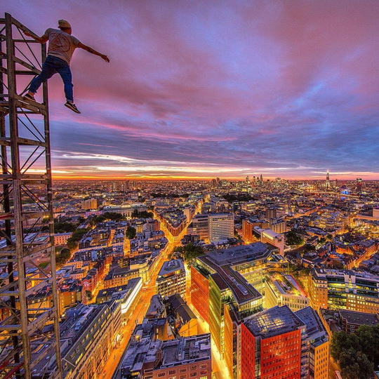 Путешественник-экстремал делает потрясающие фото городов - ФОТО
