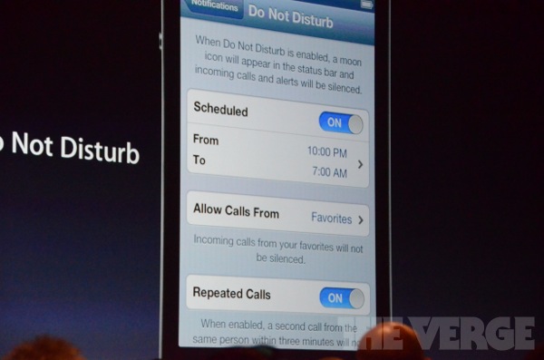 Apple представила новую версию операционной системы iOS - ФОТО