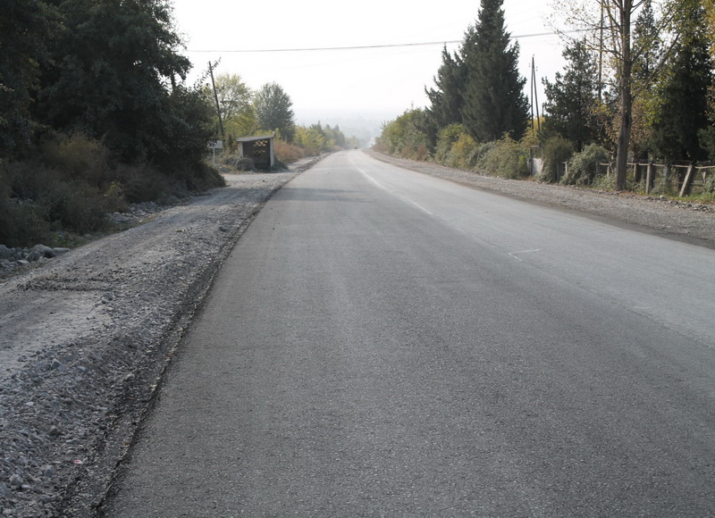 В одном из регионов Азербайджана модернизируется автодорога – ФОТО