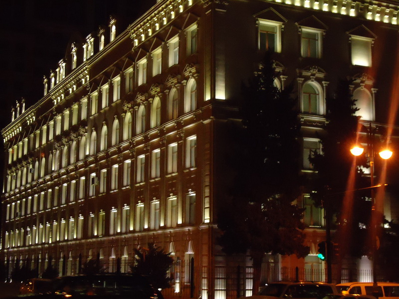 Волшебный свет вечерней столицы - ФОТО