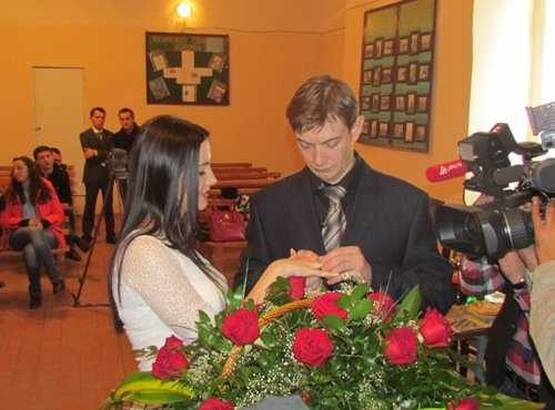 В Баку состоялась свадьба заключенного, отбывающего пожизненный срок - ОБНОВЛЕНО - ФОТО