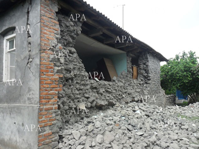 На северо-западе Азербайджана произошло сильное землетрясение: есть разрушения - ОБНОВЛЕНО - ФОТО