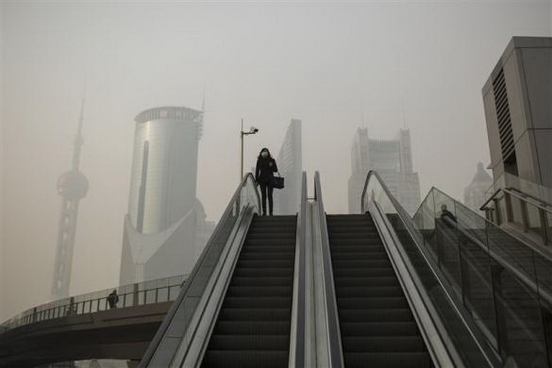 Китайские города во власти густого смога - ФОТО