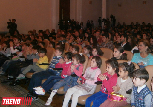 В столице стартовал Фестиваль кукольных театров "Cırtdan" - ФОТО