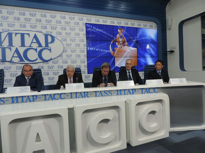 Объявлены результаты опроса, проведенного российским агентством ИТАР-ТАСС - ФОТО