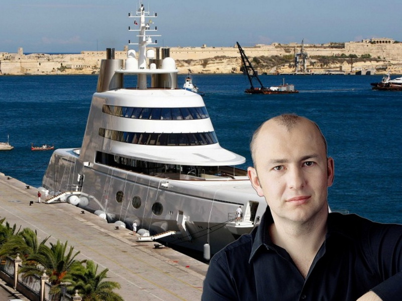 10 самых дорогих яхт в мире и их владельцы - ФОТО