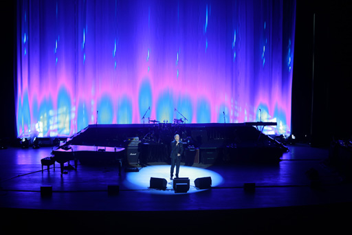 В Центре Гейдара Алиева в Баку прошел фантастический концерт Майкла Болтона - ФОТО