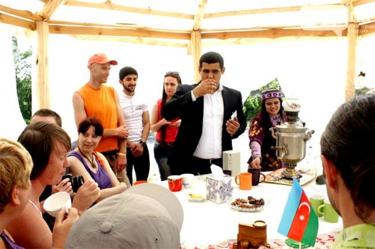 Представители САМУ посетили "Чайное состояние" в Херсонской области - ФОТО
