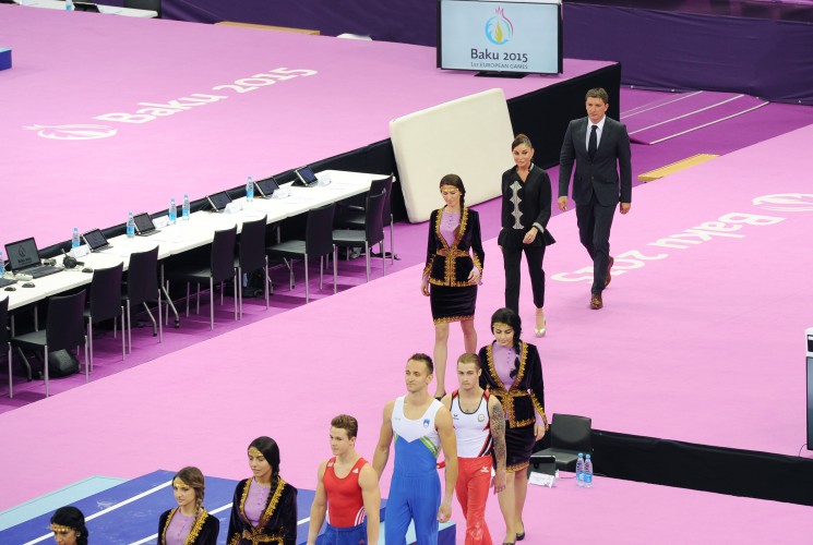 Первая леди Мехрибан Алиева лично наградила победителей мужских соревнований по спортивной гимнастике - ОБНОВЛЕНО - ФОТО - ВИДЕО