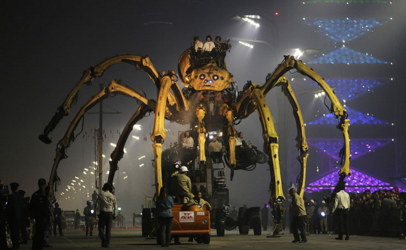 Удивительные механические инсталляции в Пекине - ФОТОСЕССИЯ