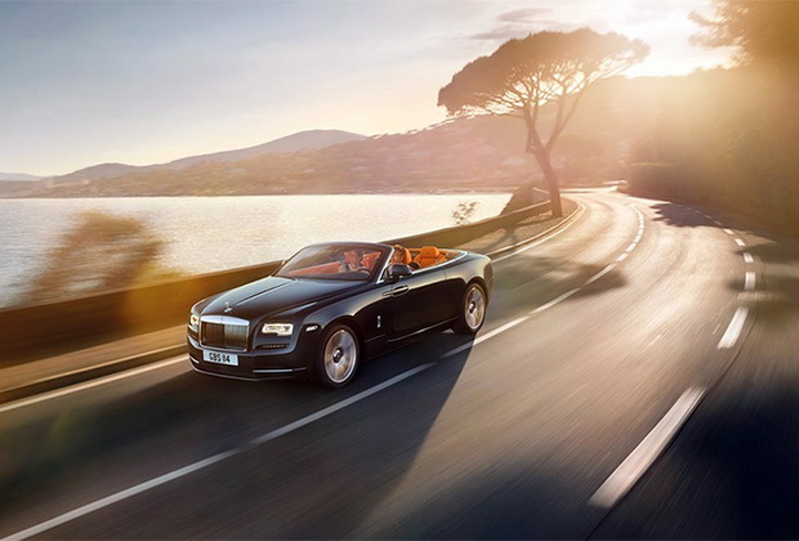 Rolls-Royce выпускает самый сексуальный автомобиль - ФОТО