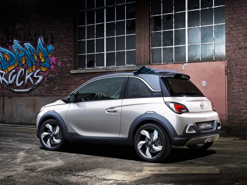 Opel Adam в Женеве научился сдвигать крышу - ФОТО