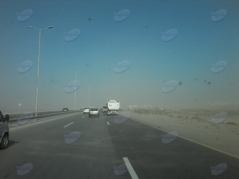 На трассе Баку-Алят наблюдается "песчаная буря" - ФОТО