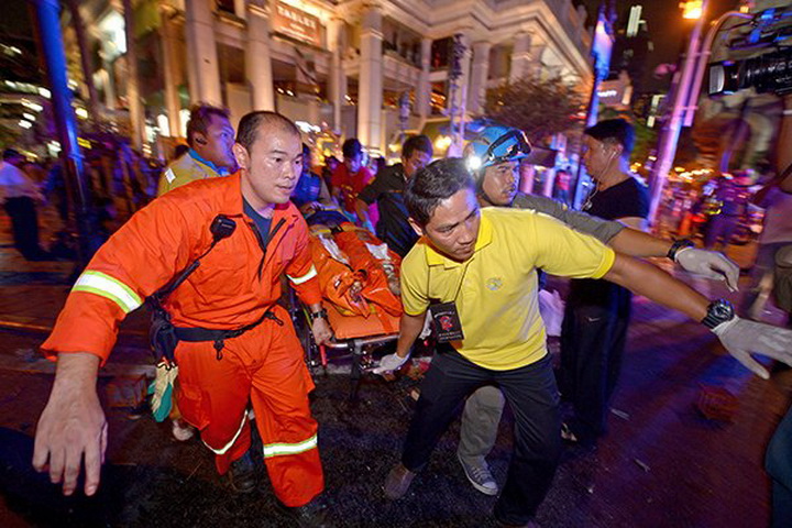 Момент страшного взрыва в Бангкоке попал на камеры - ОБНОВЛЕНО - ФОТО - ВИДЕО