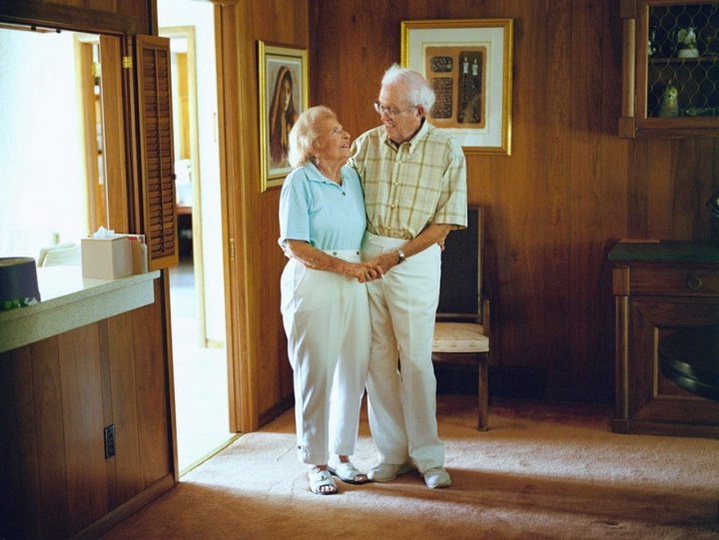 12 трогательных фотографий пар, проживших вместе больше 50 лет - ФОТОСЕССИЯ