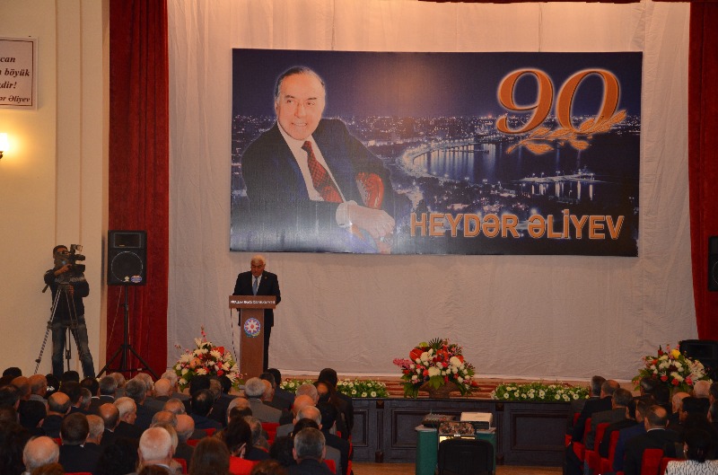 В Пираллахи прошли мероприятия, посвященные юбилею Общенационального лидера Гейдара Алиева - ФОТО