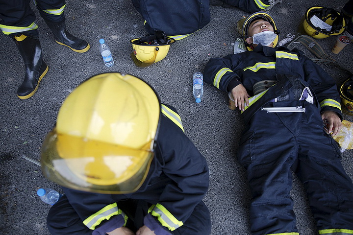 Мощный взрыв в Китае, есть погибшие, 500 раненых - ОБНОВЛЕНО - ФОТО - ВИДЕО