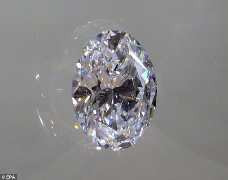 В Гонконге будет продан самый крупный бриллиант - ФОТО - ВИДЕО