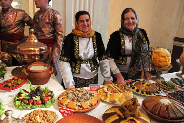 Азербайджанские блюда для гостей Евроигр - ФОТО