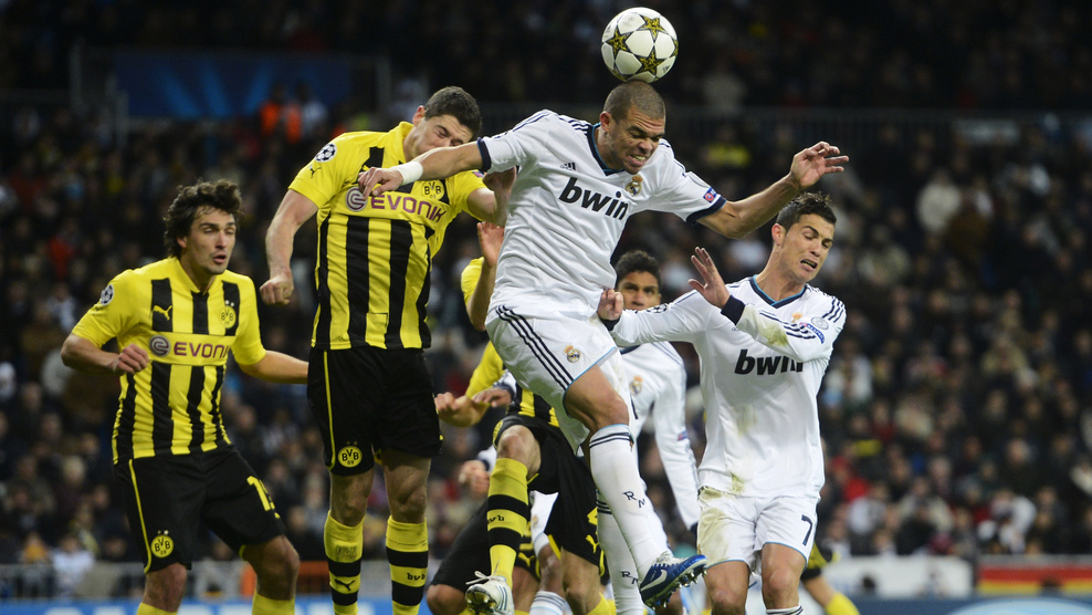 Borussia dortmund real madrid match. Хаби Реал Левандовский Боруссия. Боруссия Реал 4 1. Боруссия против Реала. Боруссия Реал шансы.