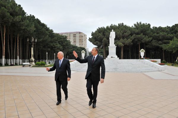 Президент Ильхам Алиев: "Азербайджан сегодня является и экономическим, и культурным центром региона" - ОБНОВЛЕНО - ФОТО
